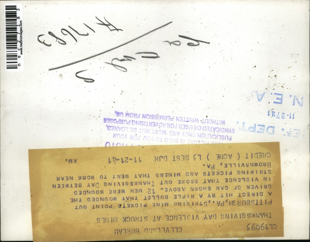 1941 Press Photo Thanksgiving day violence at Struck mines