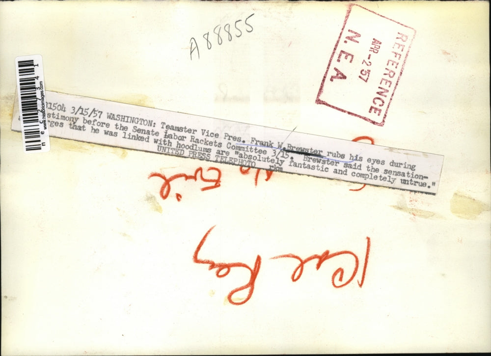 1957 Press Photo Frank W. Brewster Gives Testimony to Senate Rackets Committee