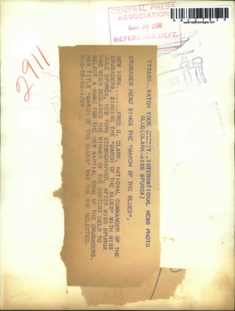 1936 Press Photo Fred Clark Commander Of Crusaders Sings March Of The Blues