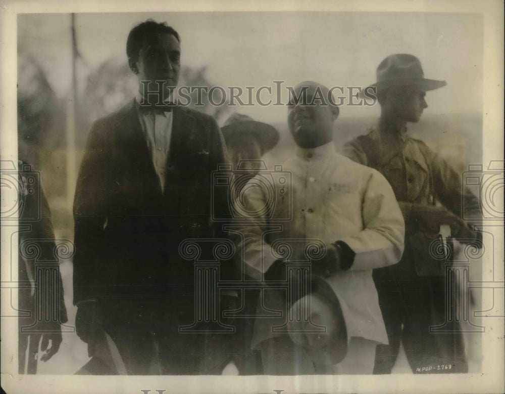 1924 Press Photo Pedro de Cordoba Actor In The Bandolero With Cuban Arroyita