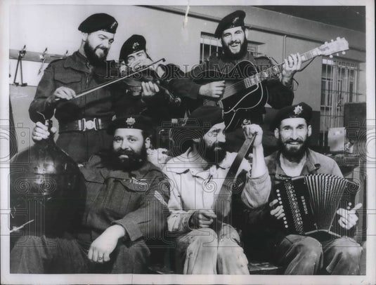 1955 Press Photo Good Ole Bearded German Military Boys Happily Play Instruments