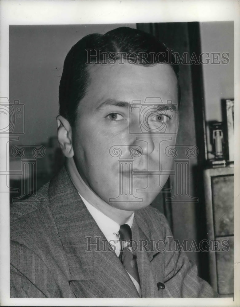 1941 Press Photo Edwin Smith - nec28717