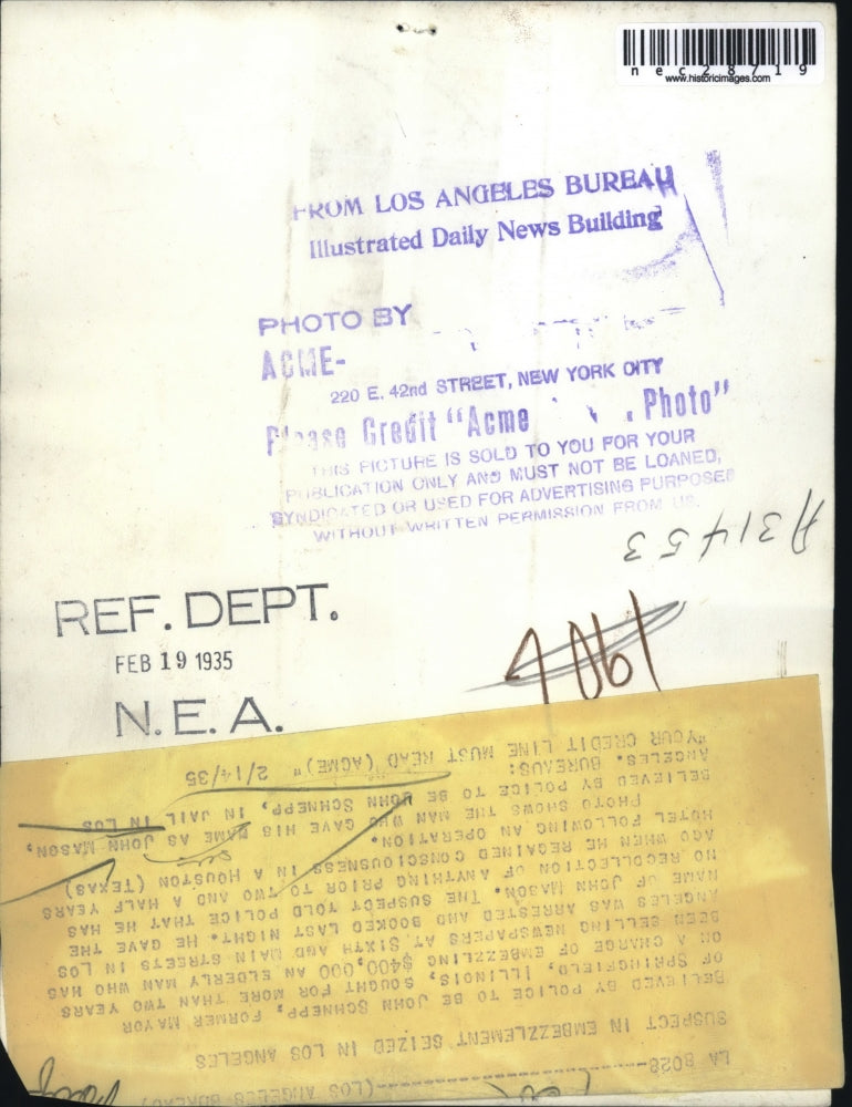 1935 Press Photo believed to be John Schepp arrested on embezzling money from an