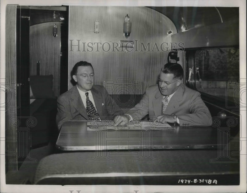 Load image into Gallery viewer, 1948 Press Photo Dr R.P. Dinamore VP of R &amp;D for Goodyear

