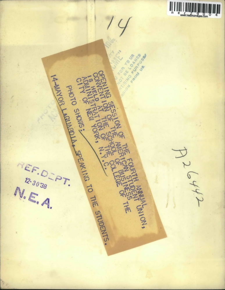 1938 Press Photo Mayor LaGuardia at College of City of New York - nec29004