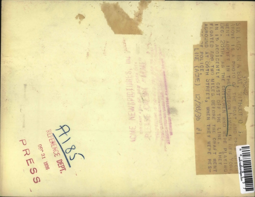 1936 Press Photo Children On Boat That Went Adrift on the Hudson River