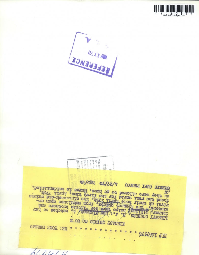 1970 Press Photo Liberty Corners, NJ Meg Kienset & parents with quintuplets