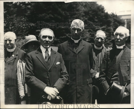 1926 Press Photo Coolidge plays host to Catholic and Congressmen - nec30887