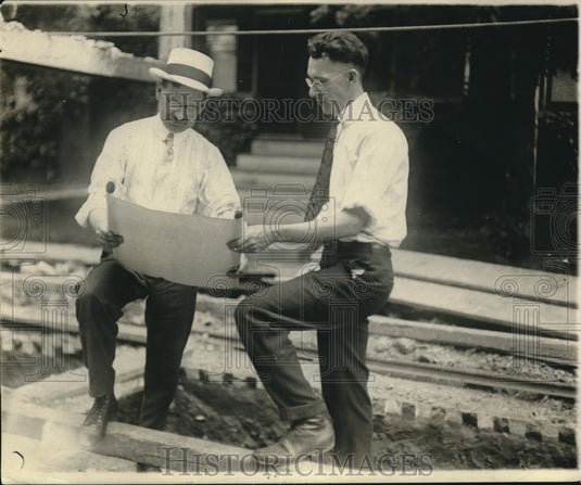 1919 Press Photo City manager Osborn