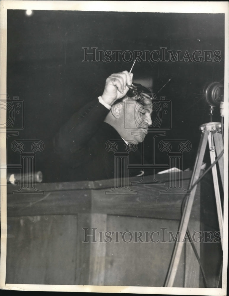 1937 Press Photo NYC Mayor FH LaGuardia addresses American Legion convention- Historic Images