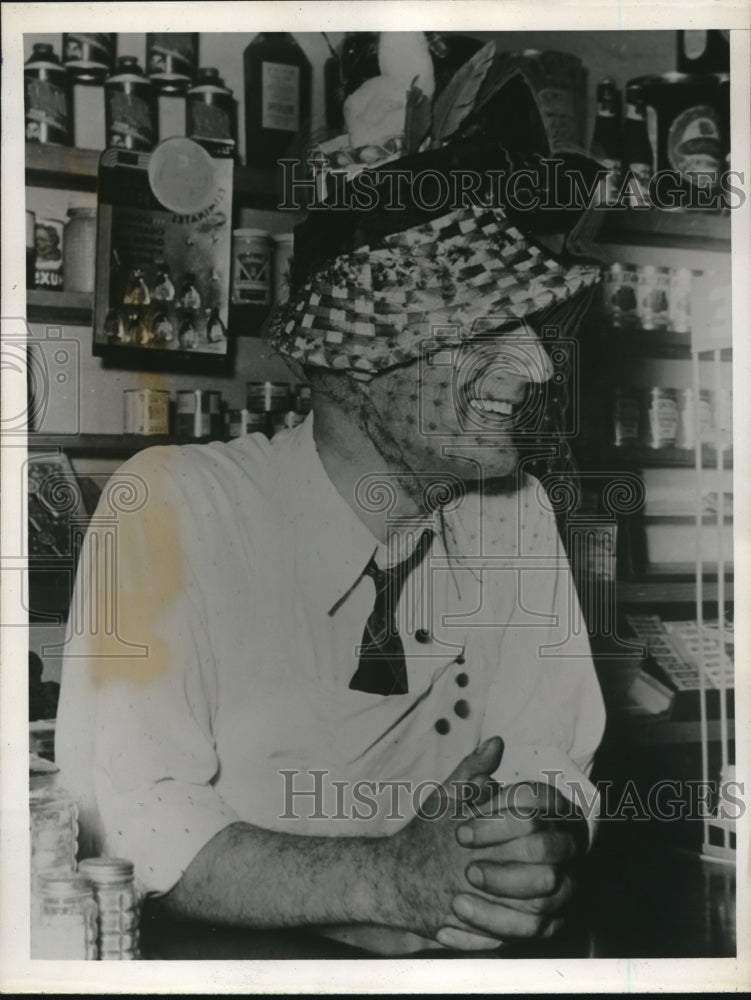 1939 Press Photo James L Giglio of Birmingham. Ala in Easter basket hat
