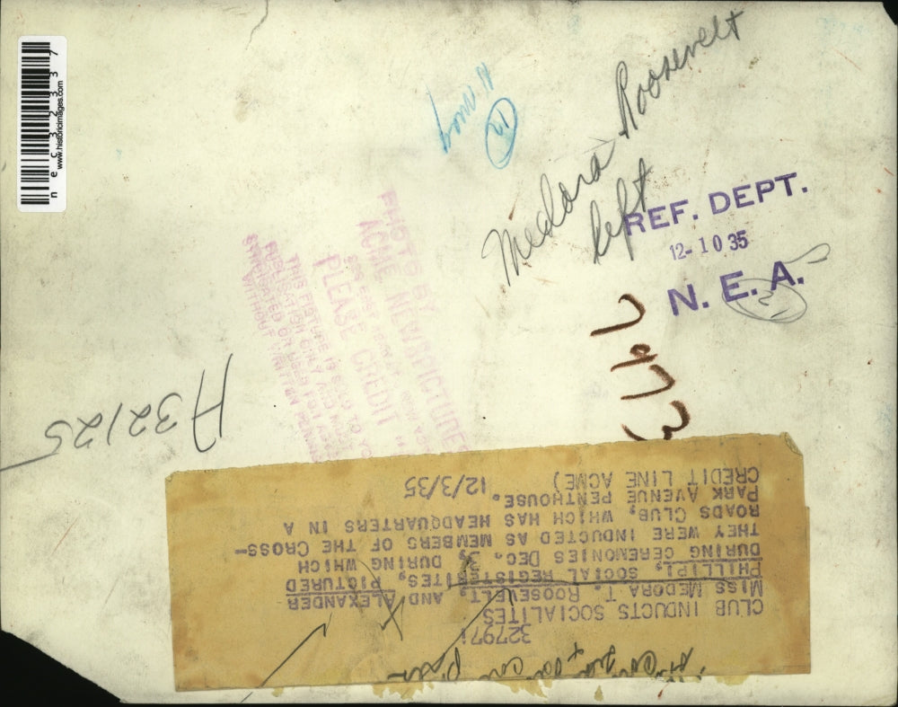 1935 Press Photo Miss Medora T. Roosevelt and Alexander Phillip