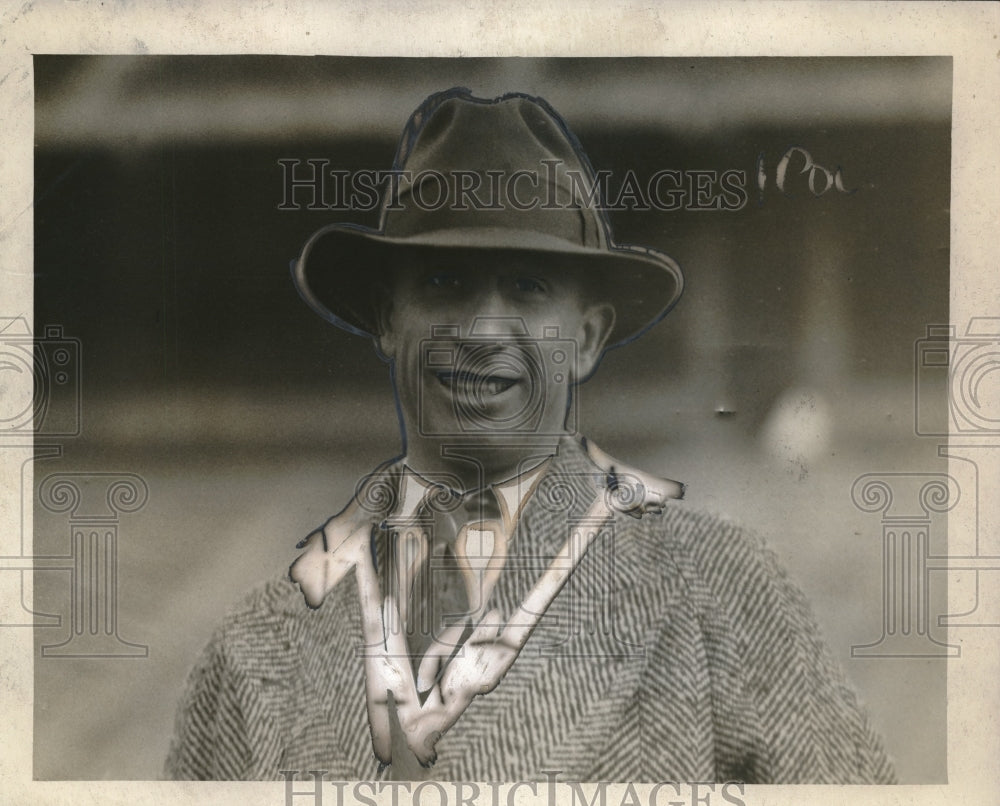 1926 Press Photo Radio Announcer Red Grautuean