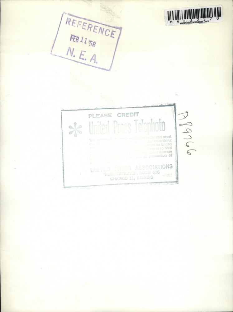 1958 Press Photo Dallas Weidower In Shock After Family Killed In House Fire