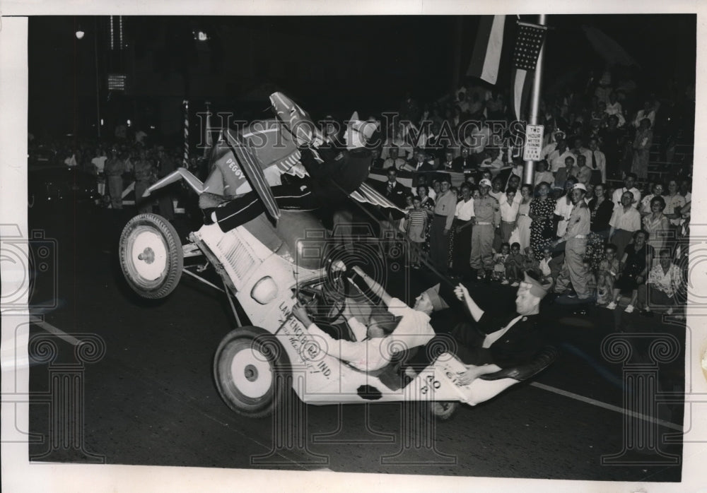 1948 Press Photo Trick Car Passes Stand At American Legion Forty Eight Parade