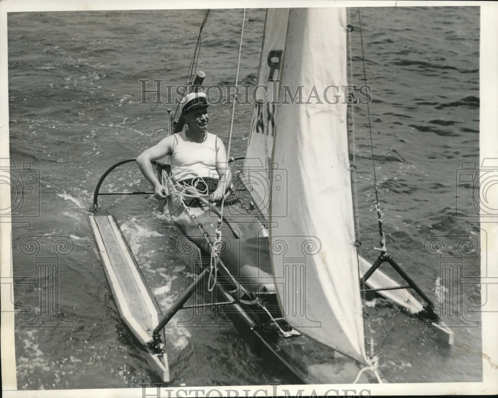 1934 Press Photo Paul Neumous Former Merchant Marine Captain Leaving Venice- Historic Images