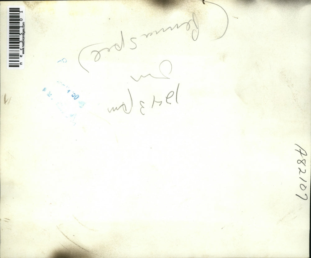 Press Photo Edward J. McGraw and Thomas Howell Binford go over papers of interst