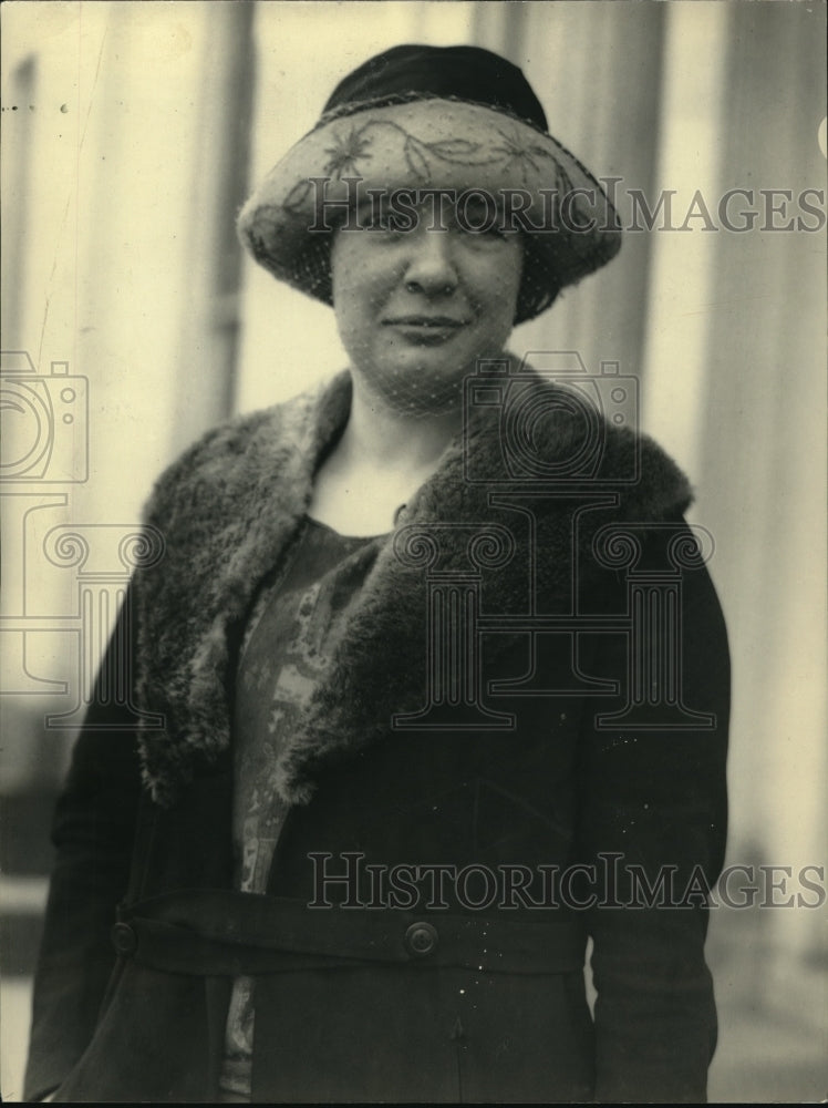 1923 Press Photo MS. M T Gessner is the only railroad passenger agent in the US