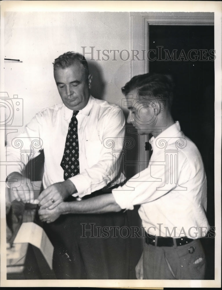 1936 Press Photo Youth held for murder in slaying of woman. Roy Morgan