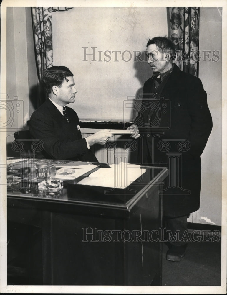 1935 Press Photo Frank Greges