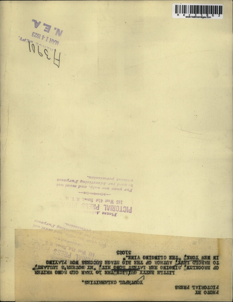 1923 Press Photo Betty Gulick Sings My Mothers Lullaby To Harold Levy