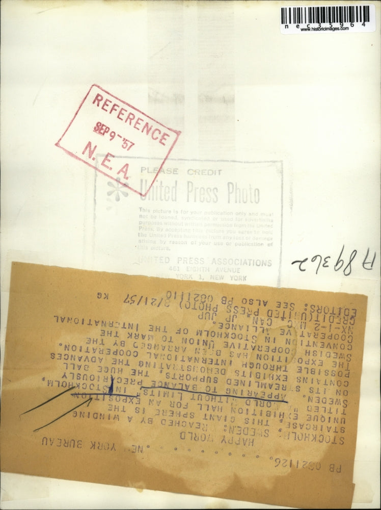 1957 Press Photo Stockholm, Sweden Expo for World without Limits displays