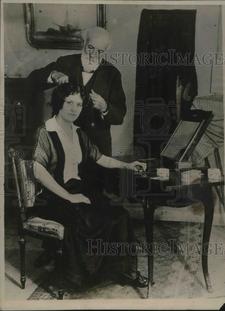 1922 Press Photo Hair Curl inventor Marcel celebrated 76th birthday