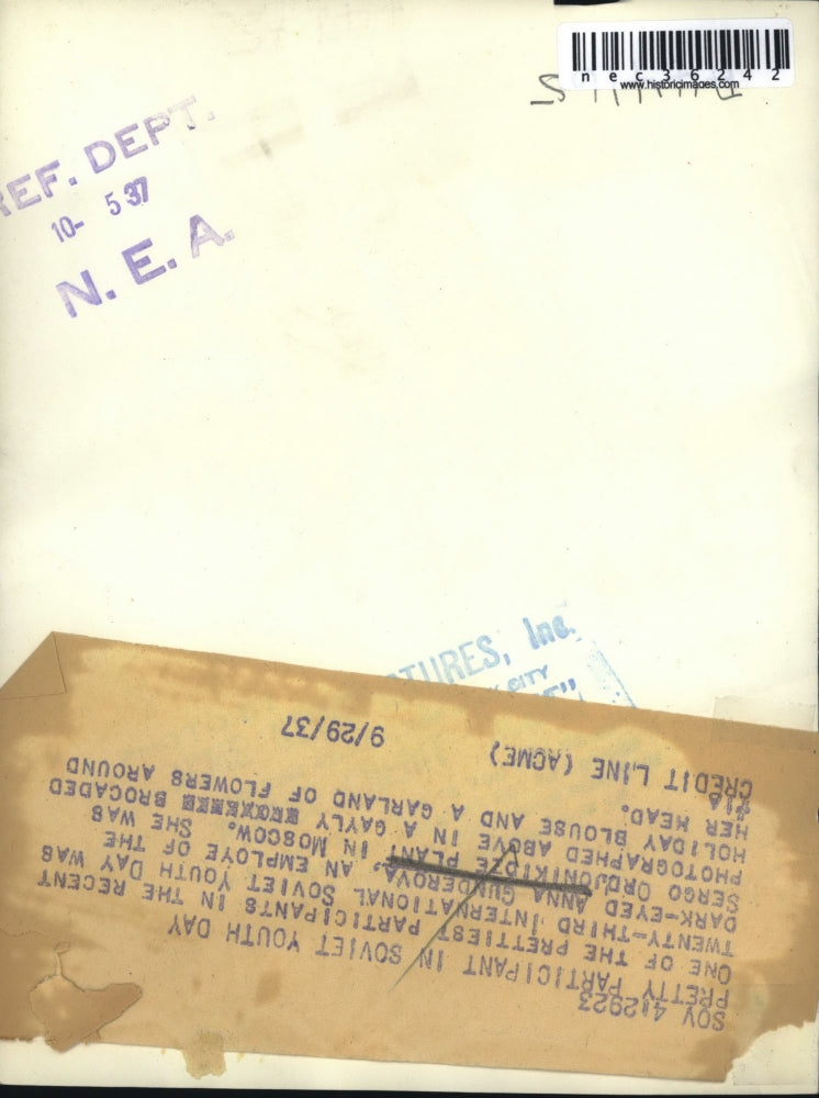 1937 Press Photo Anna Gunderova, Intl Soviet Youth Day in Moscow - nec36242