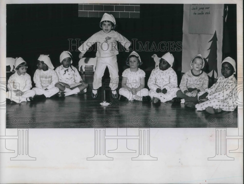 1965 Press Photo J Cutter,P Merk & nursery school mates in Cleveland, Ohio