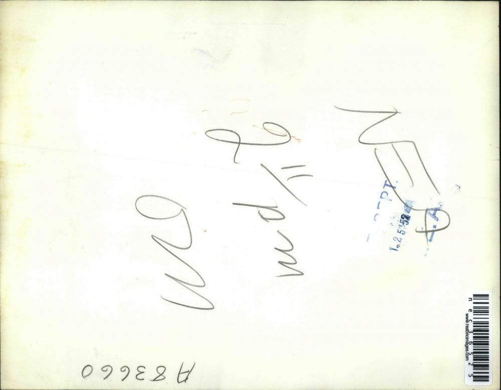 1952 Press Photo Plane Crashed Survivors