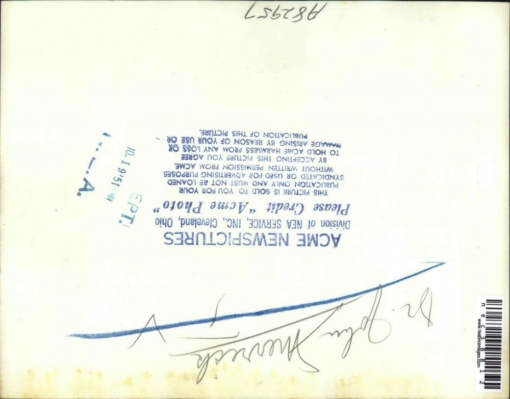 1951 Press Photo Dr John Merrick & a nurse caring for him - nec38812