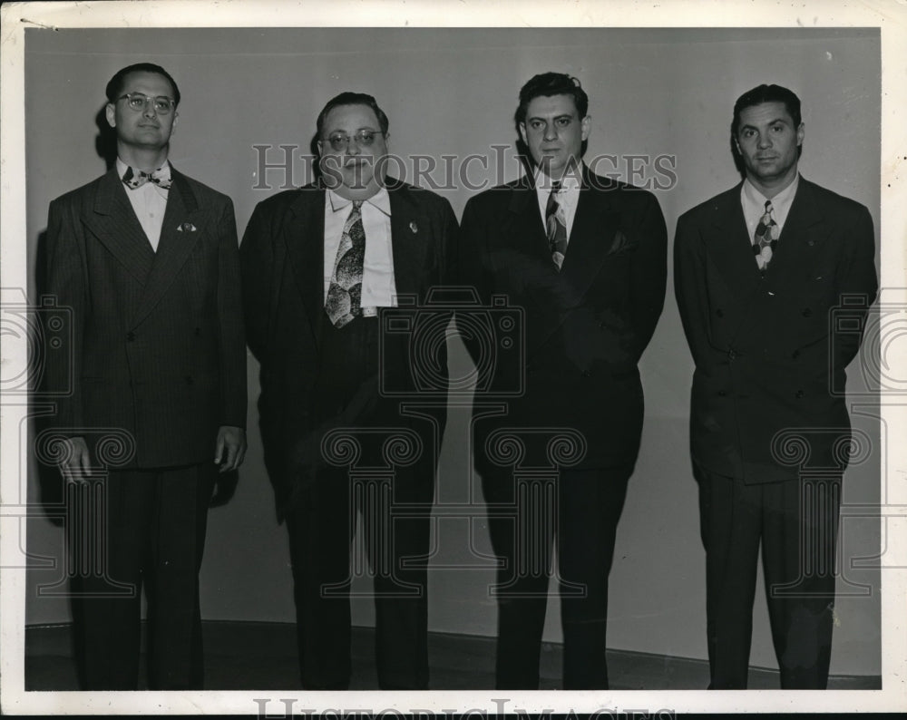 1945 Press Photo Red Cross blood donors, JJ Rosen, O Schleisner,J Fritschler