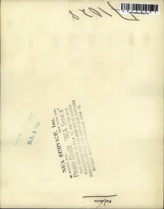 Press Photo Fur stole - nec39401