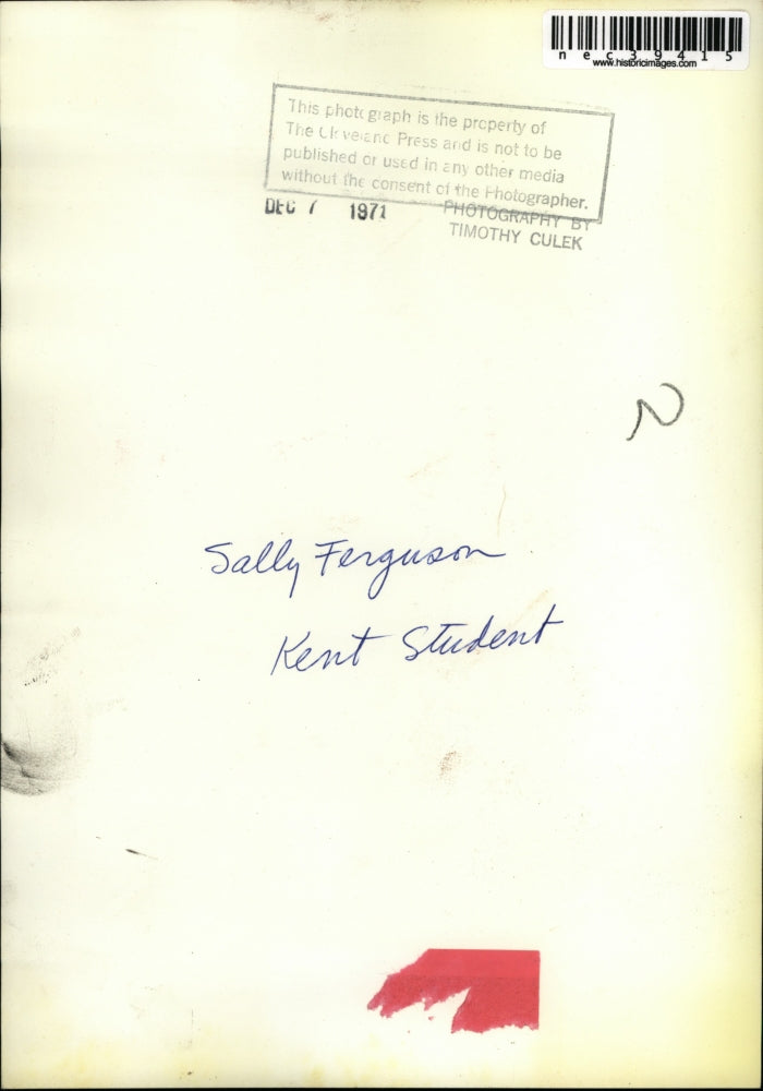 1971 Press Photo Kent Student Sally Ferguson - nec39415