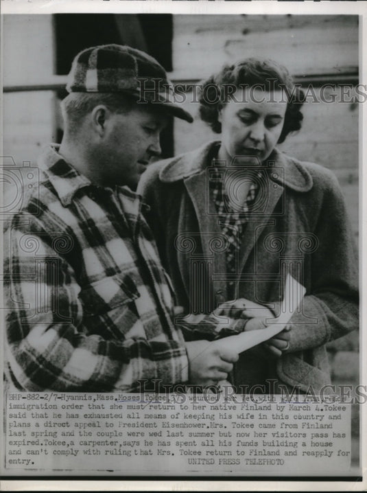 1953 Press Photo Wounded Vet Moses Tokee & Wife Irma Review Order- Historic Images