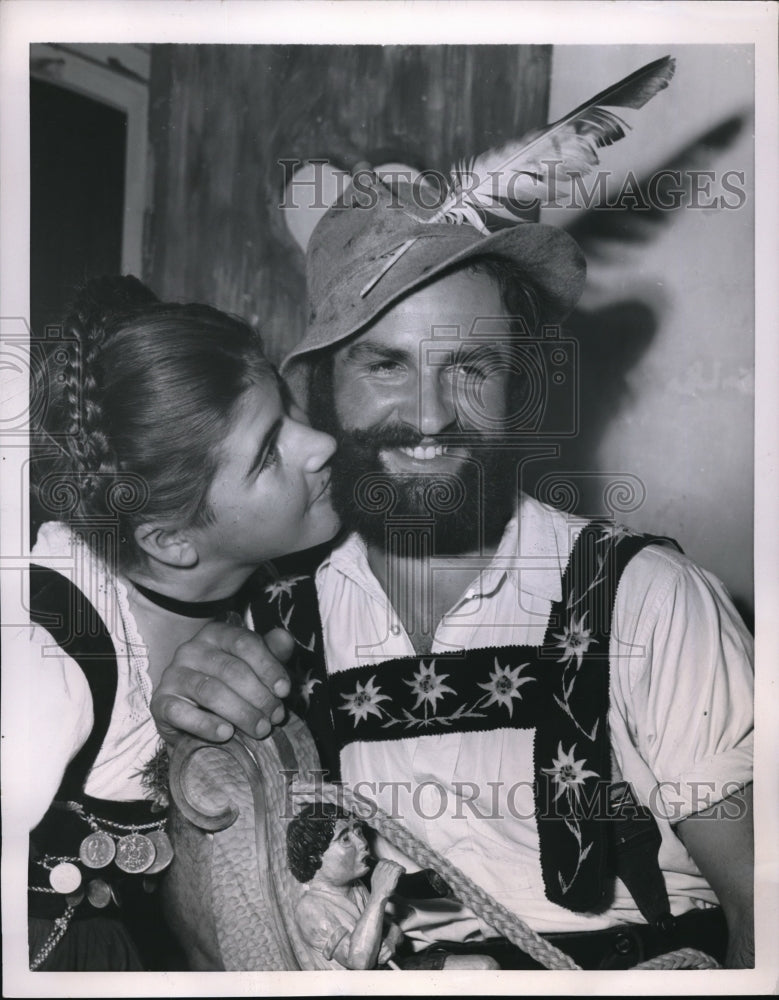 19520 Press Photo Franz Meyer Receives Kiss for Winning Immenstadt Beard Contest- Historic Images