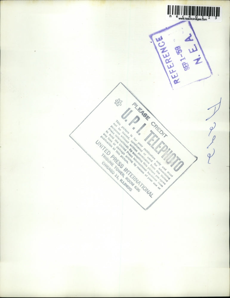 1959 Press Photo Apt House fire claims life of five members of the Louis Stone