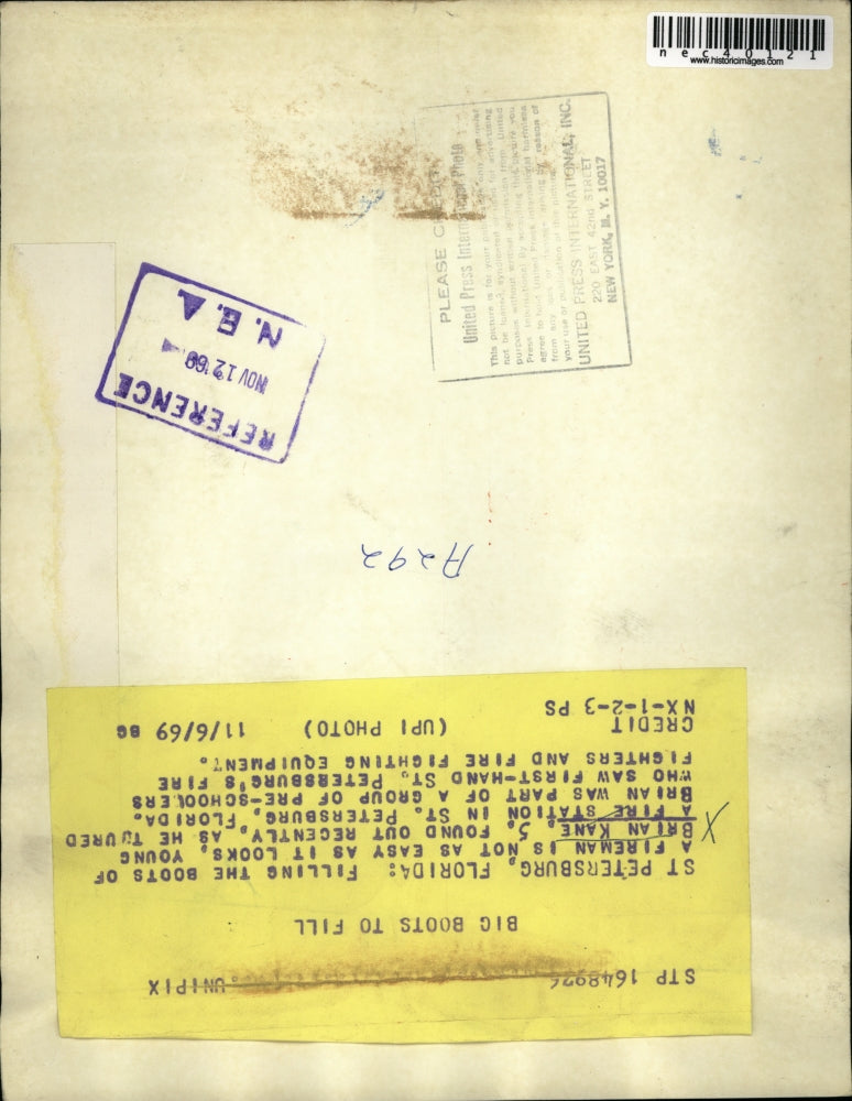 1969 Press Photo Brian Kane toured St. Petersburg fire station - nec40121