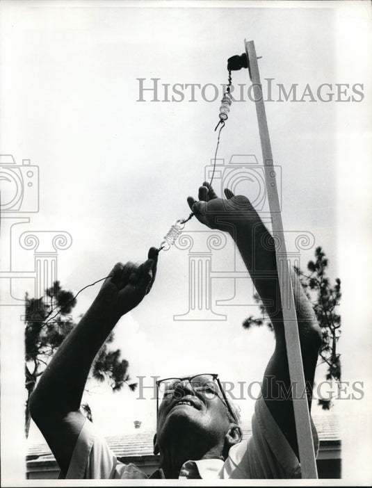 1973 Press Photo Garden Power - nec40214