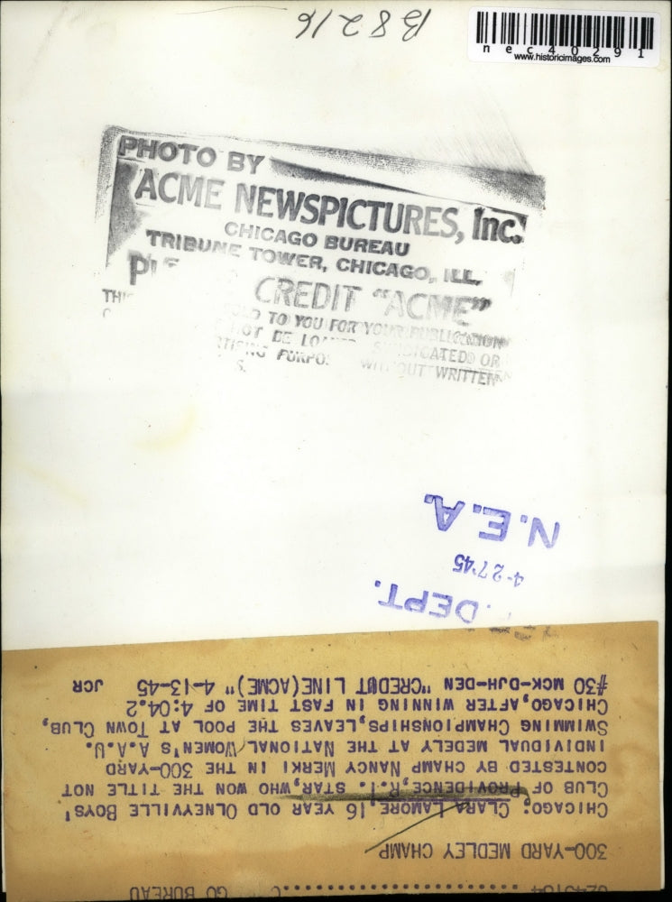 1945 Press Photo Clara Lamore wins at National Women's A.A.U. Championship