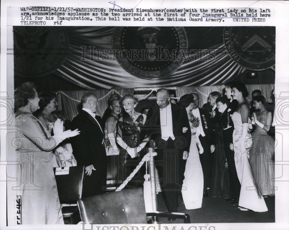 1957 Press Photo D.C. Pres.& Mrs Eisenhower at Inaugral Ball