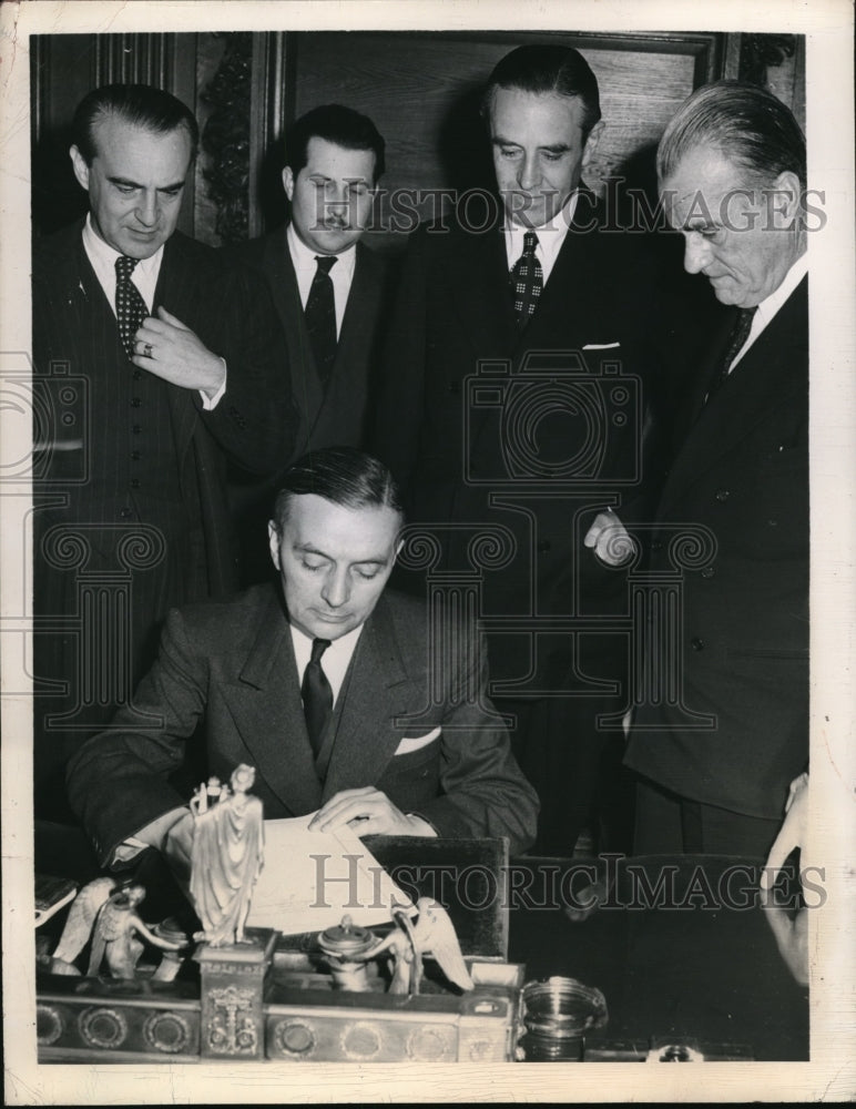 1948 Press Photo Scene from the signing of European Recovery Program Agreement- Historic Images