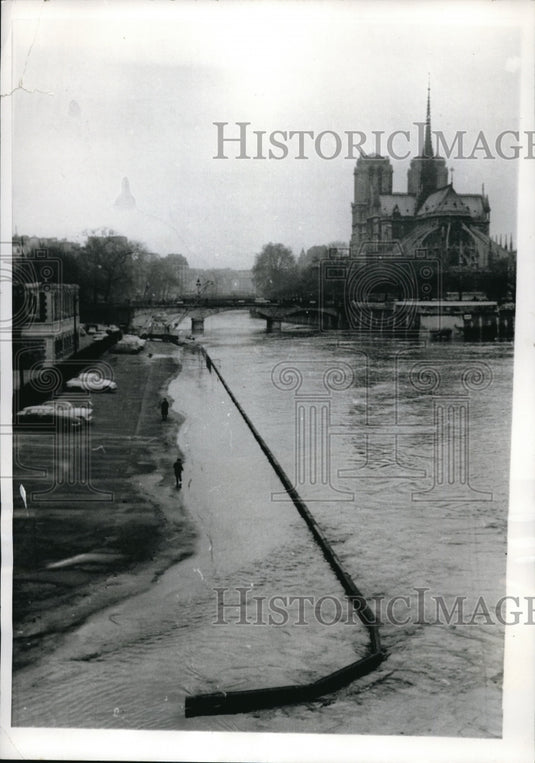 1967 Press Photo Seine overflow Tournelle Ridge River Flooding