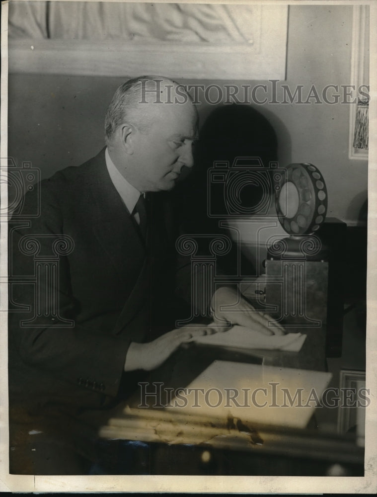 Press Photo Joseph Tumulty, Former President Wilson's Secretary Speaks on Radio