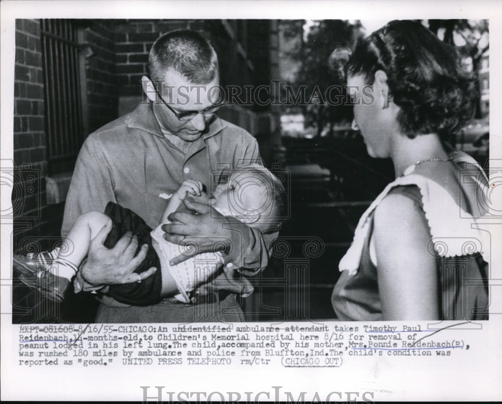 1955 Press Photo Ambulance Driver with Timothy P. Reidenbach and Mother Bonnie