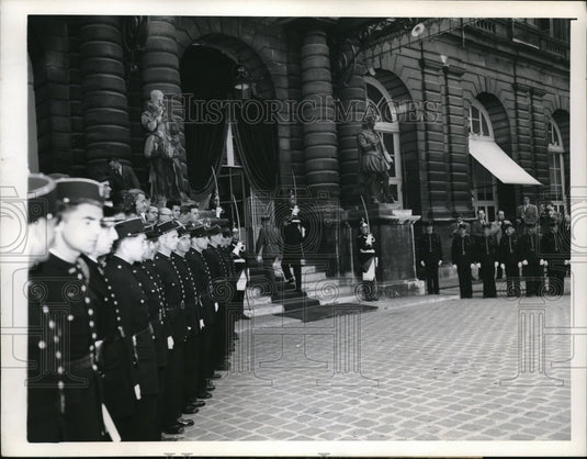 1946 Press Photo Delegation Attends Peace Conference at Luxembourg Palace- Historic Images