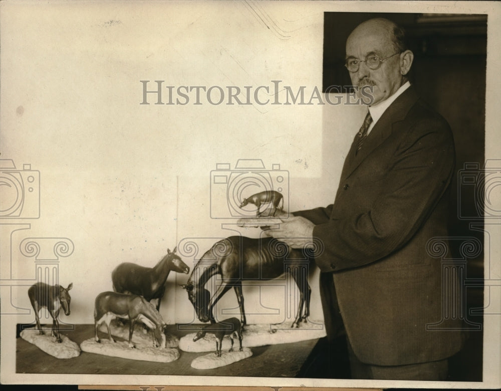 1921 Press Photo JLE Gilsey Curator National Museum Washington D.C.