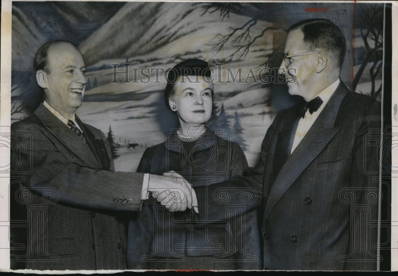 Load image into Gallery viewer, 1953 Press Photo Attorney General Herbert Brownell United States Samuel Brownell
