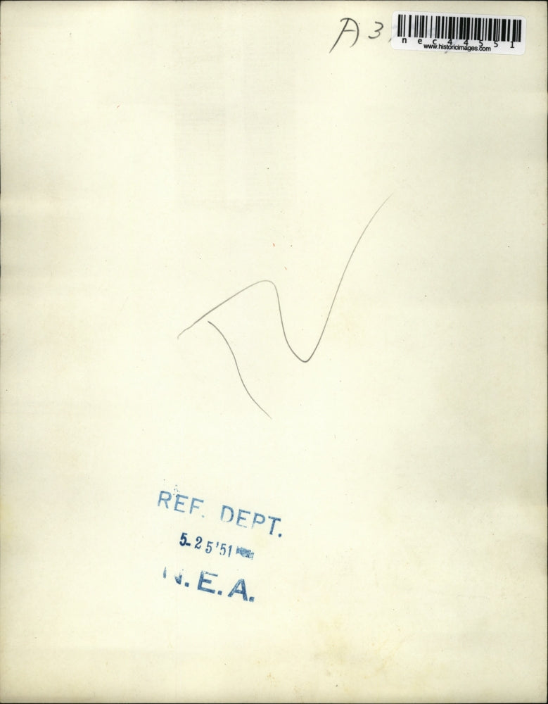 1951 Press Photo Paris, France Sugar Ray Robinson, Mrs V Auriol, wife of Pres.