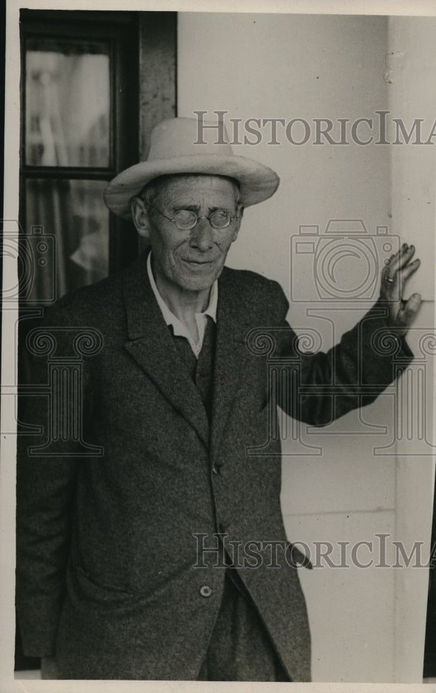 1929 Press Photo A. Baring Gould, Anglican Minister Arrives in Montreal